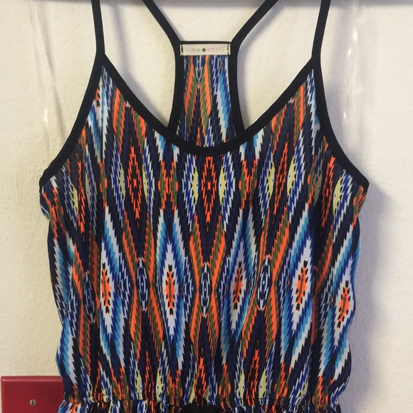 Vibrant colors patterned romper - Picture 2 of 4